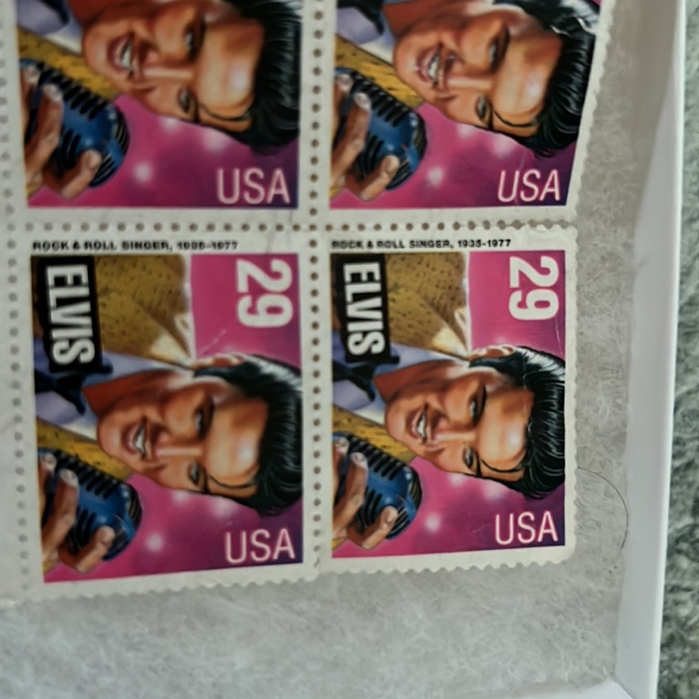 Stamps - Picture 4 of 5